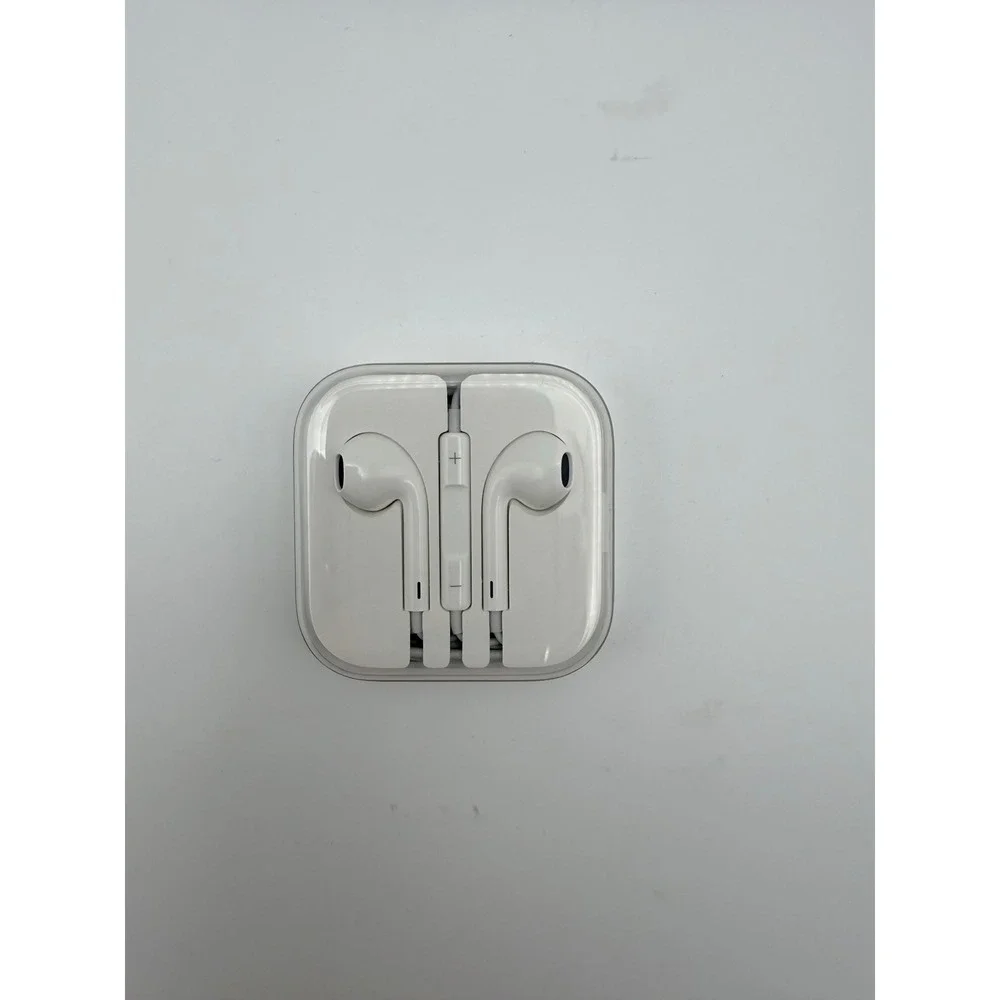 Apple Earpods Wired Headset For Devices‎ With 3.5mm Headphone Jack OEM Earbuds